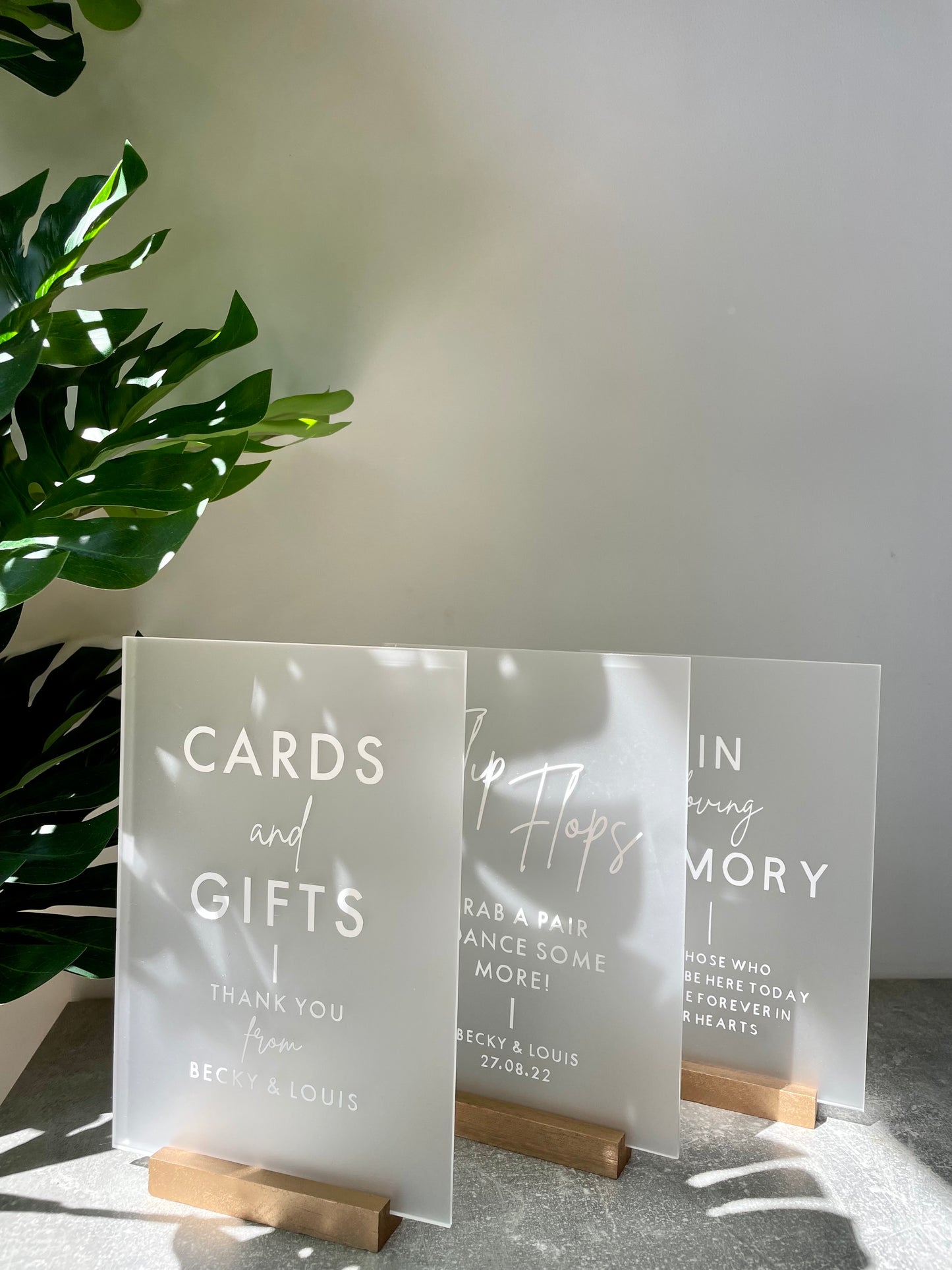 Frosted Acrylic Cards And Gifts Sign With Wooden Block Stand