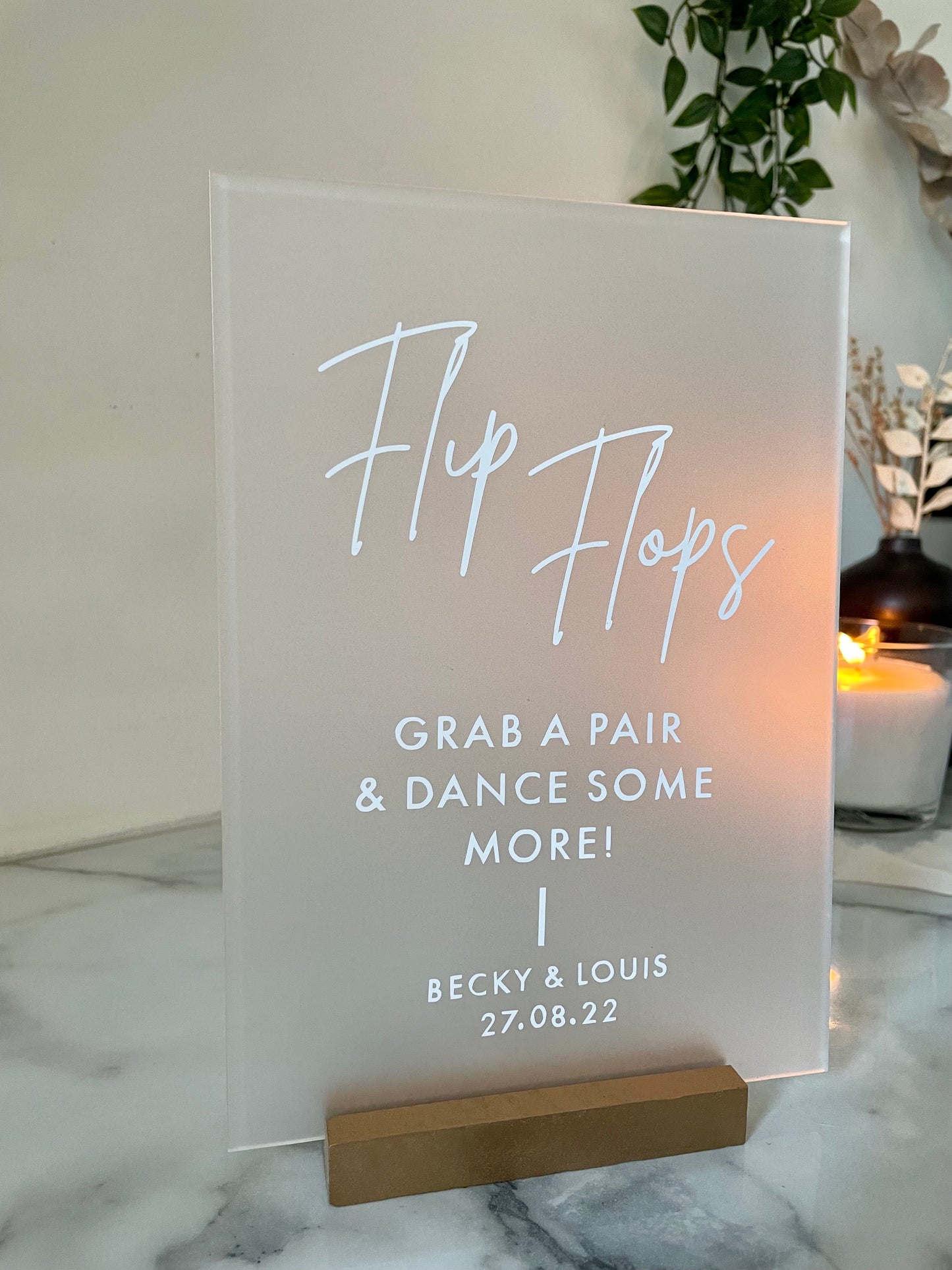 Frosted Acrylic Flip Flop Sign With Wooden Block Stand